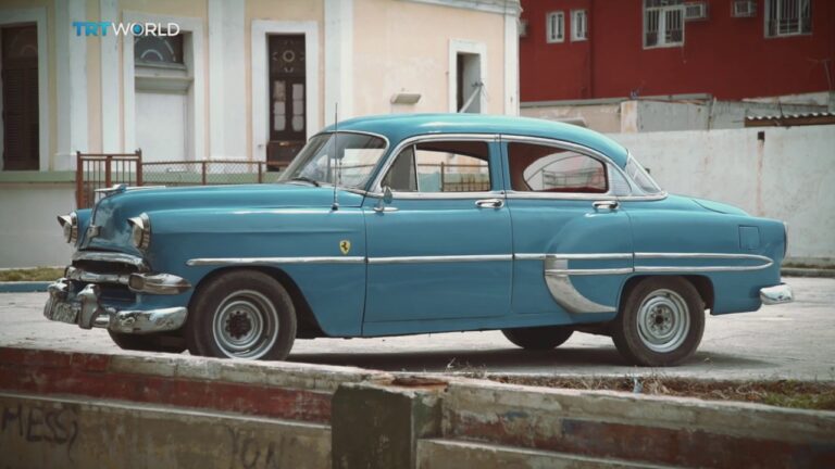 Cuban Classic Cars: Vintage cars are an important part of Cuba’s history